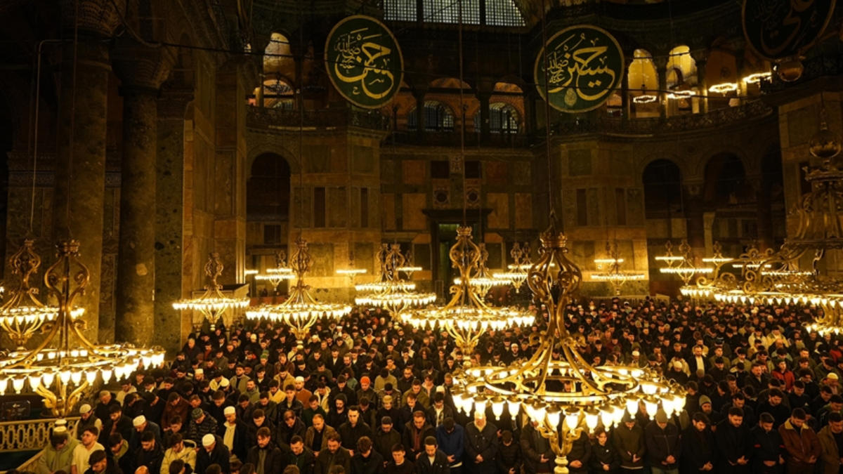 Ramazan başladı mı, ne zaman başlıyor? İlk sahur, ilk oruç ne zaman?