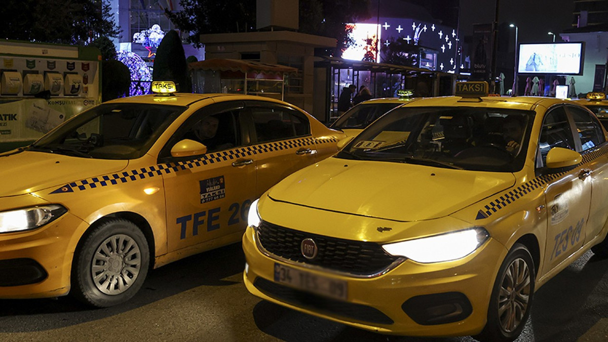 Taksi plakasında sert düşüş: Vergi düzenlemesi piyasayı sarstı