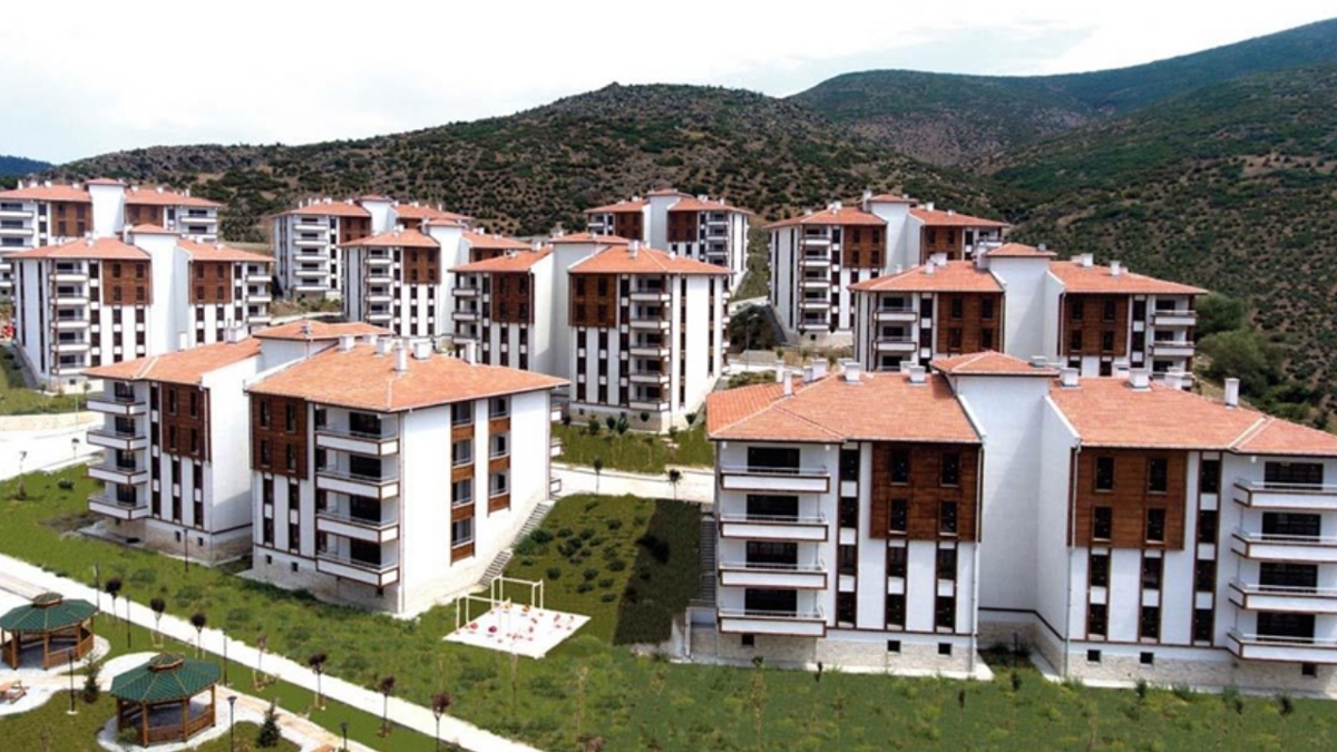 KONYA KURA ÇEKİMİ CANLI İZLE: TOKİ Konya kura çekimi sonuçları saat kaçta açıklanacak?