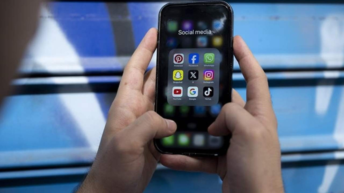 Bakan Gürlek açıkladı: Sosyal medyaya kimlik doğrulama geliyor