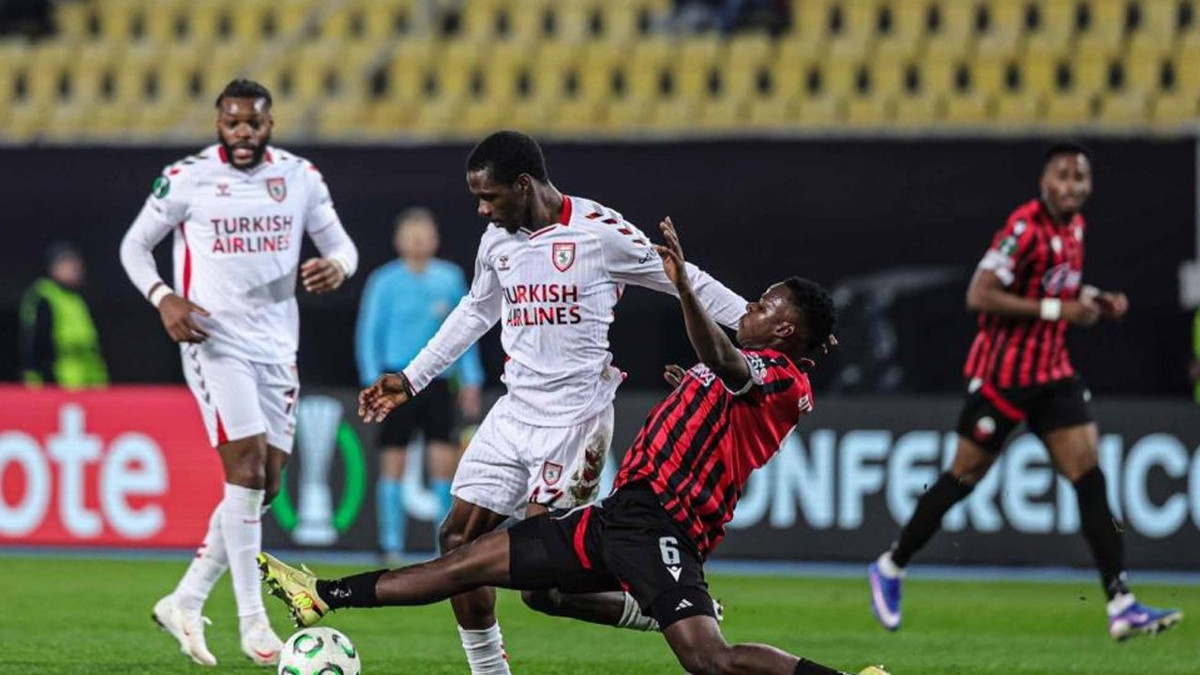 Samsunspor zorlu deplasmandan avantajla dönüyor