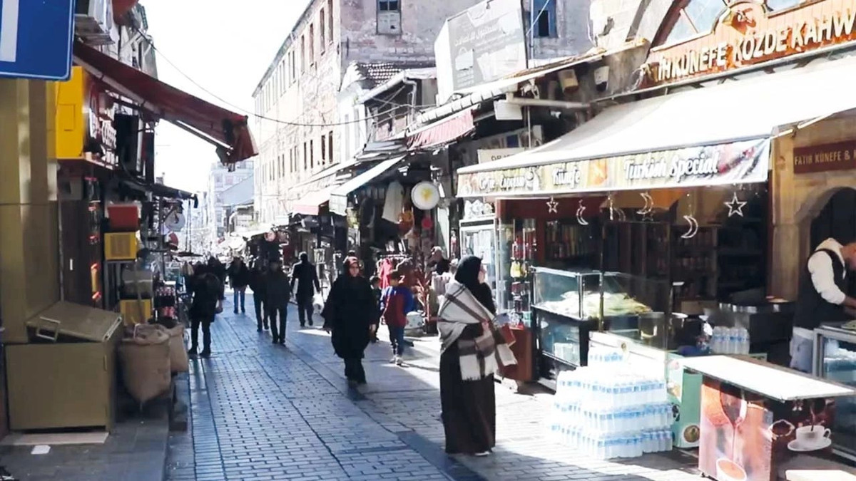 Suriyelilerden pahalılıktan şikayetçi: Ülkelerine dönmek istiyorlar