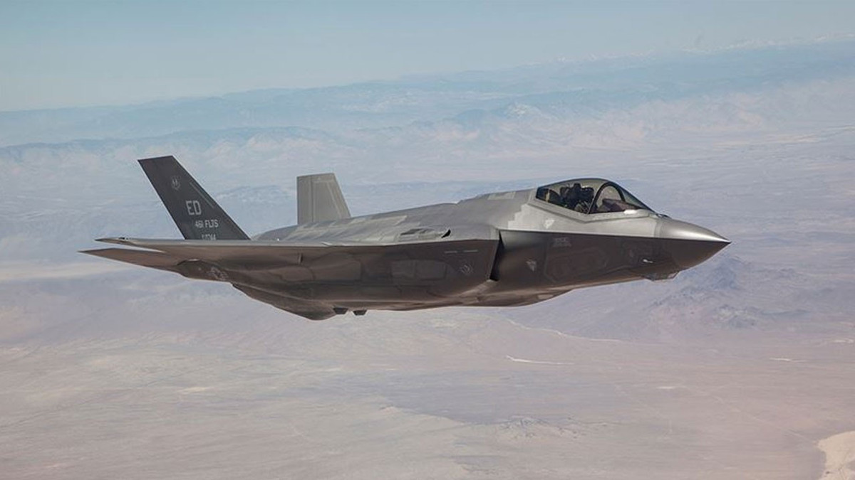 ABD–İran gerilimi tırmanıyor: CENTCOM üslerine 300’ü aşkın askeri uçak konuşlandırıldı