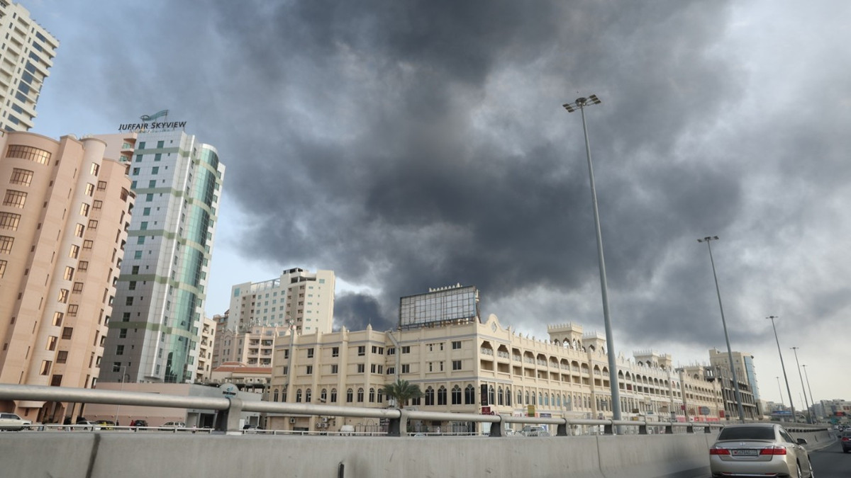 İran'dan komşu ülkelere kritik mesaj! 'Hedef siz değilsiniz, ABD üsleri'