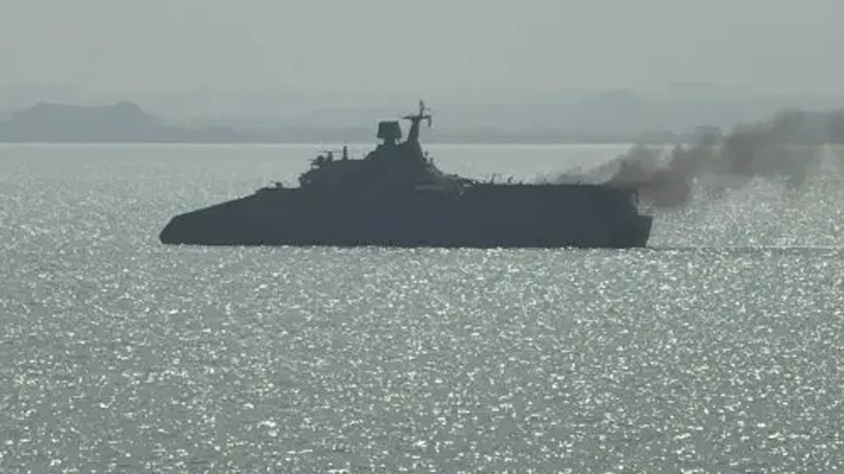 Son dakika! İran'ın savaş gemisine saldırı: 87 kişi hayatını kaybetti