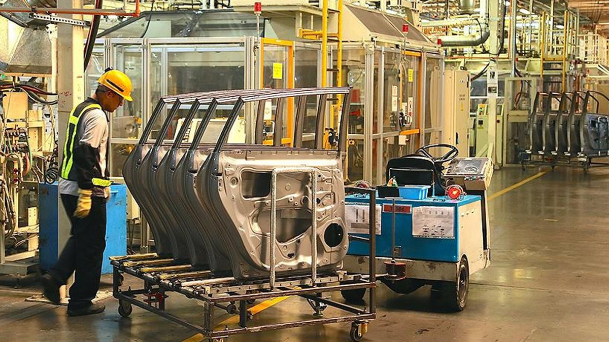 Bakan Kacır: Türkiye kendi rotasını çiziyor