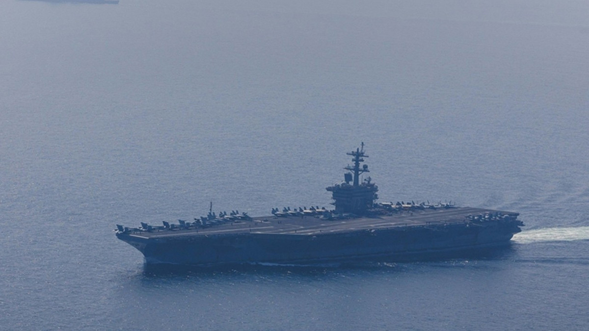 İran, ABD uçak gemisi Lincoln’ü yeniden hedef aldığını iddia etti