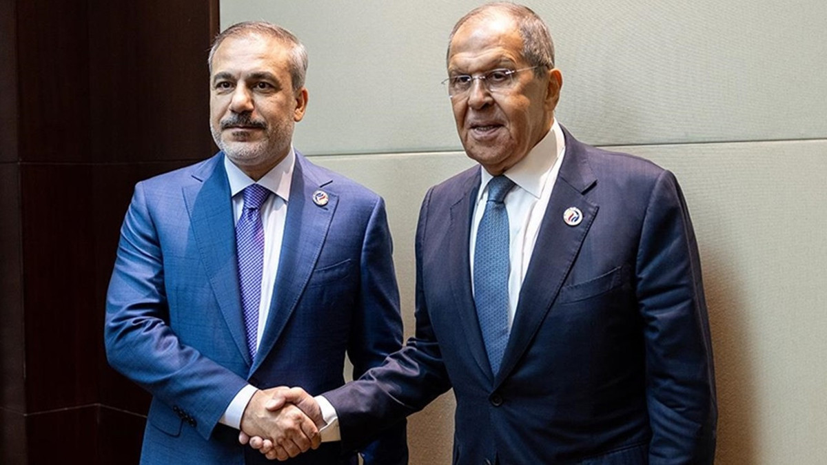 Bakan Fidan, Rusya Dışişleri Bakanı Lavrov ile görüştü
