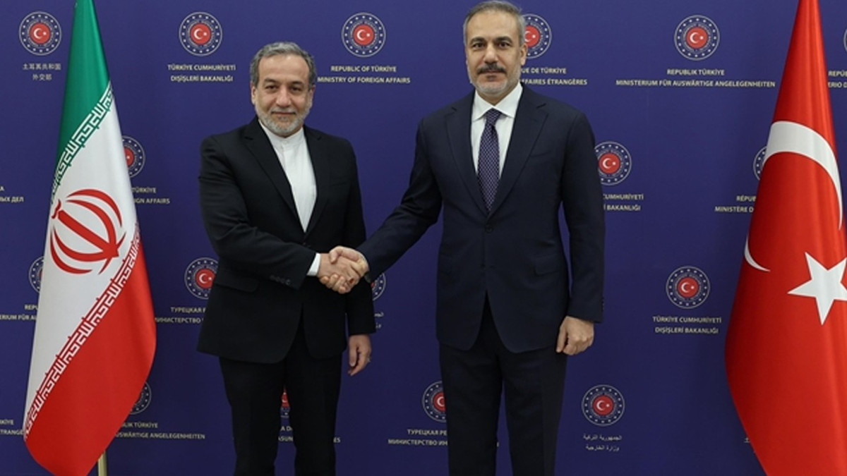 Son dakika: Bakan Fidan, İranlı mevkidaşı Arakçi ile görüştü