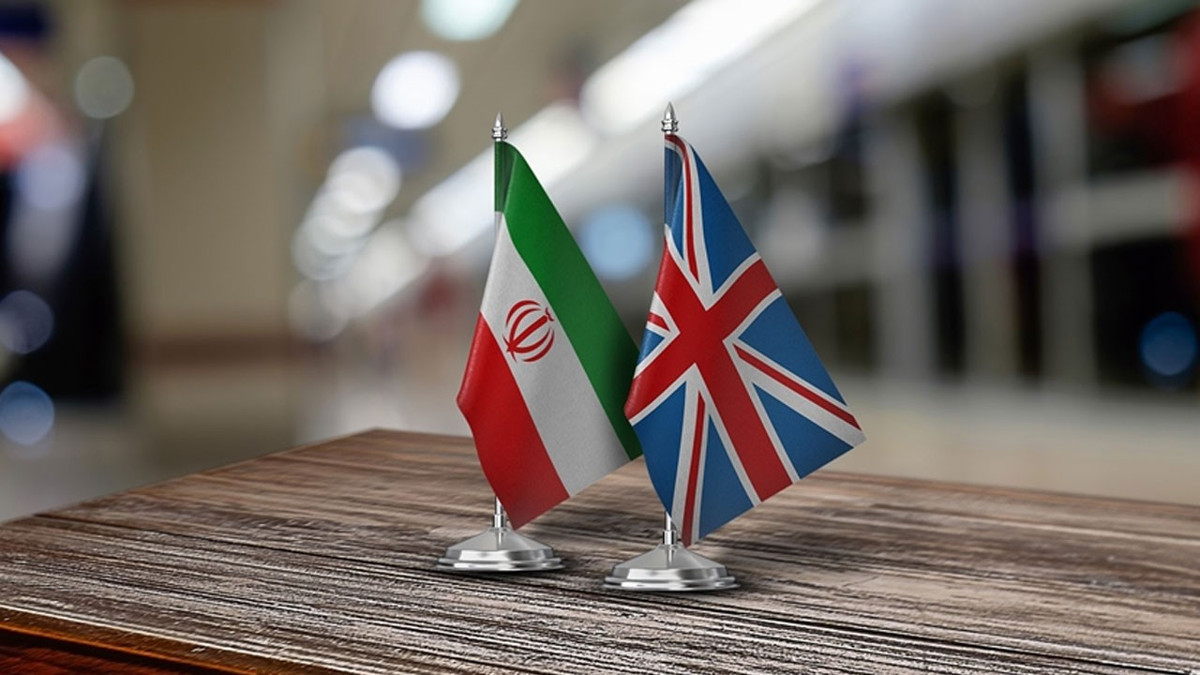 İran’dan İngiltere’ye sert uyarı: ABD’ye üs desteği saldırıya katılımdır