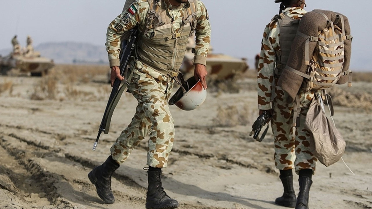 İran’dan ABD’ye rest: Karaya gelirseniz ateşe veririz