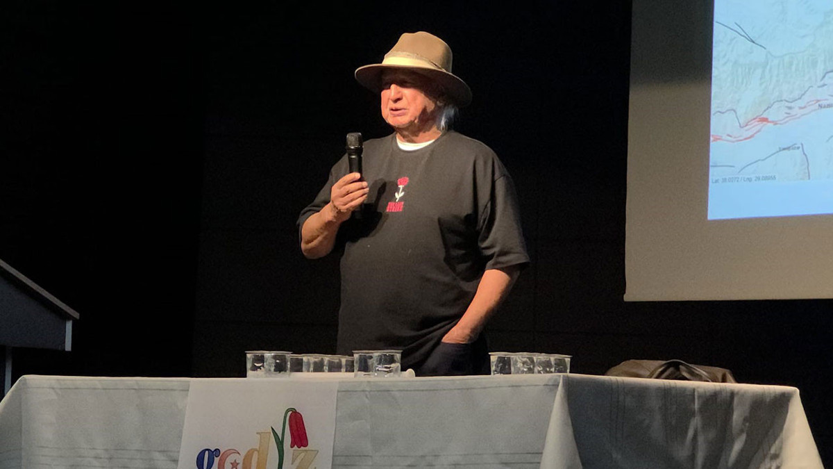 Şener Üşümezsoy'dan kritik uyarı: Simav fayı stresini bitirmedi