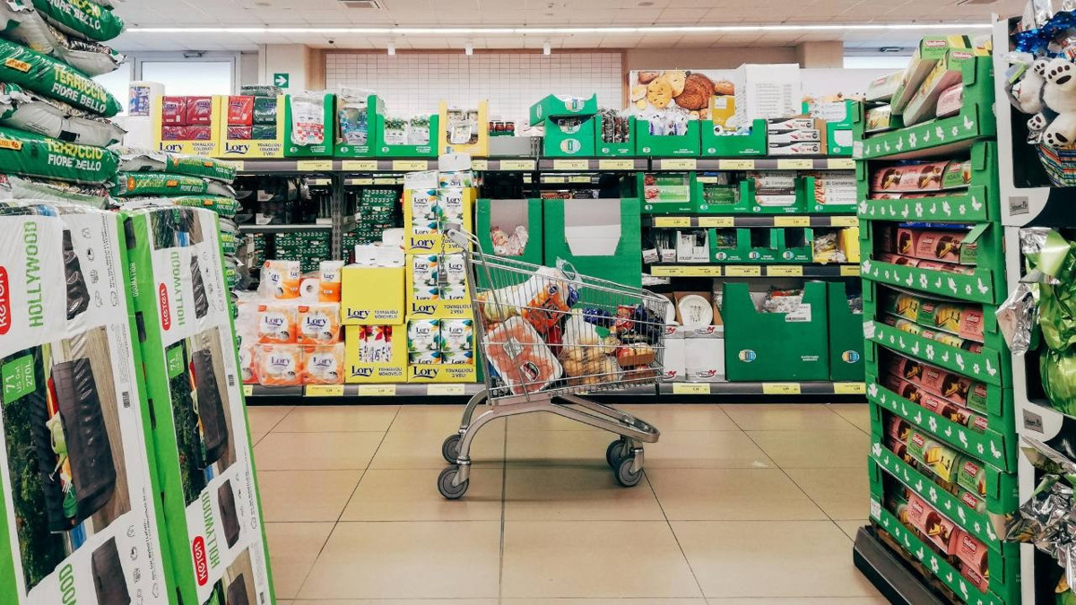 87 yıllık perakende gıda devi yüzlerce çalışanını işten çıkarıyor