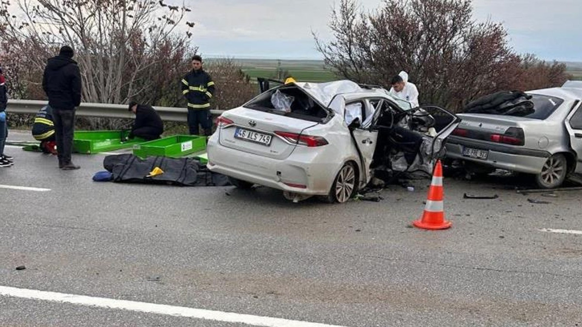 Ankara'da korkunç kaza: 4 kişi hayatını kaybetti