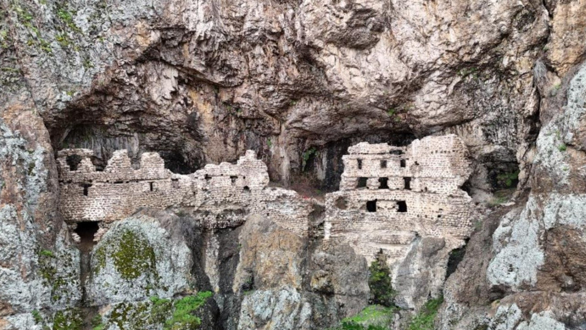 Ankara’nın gizli hazinesi: Sümela’ya benzeyen manastır ilgi odağı oldu