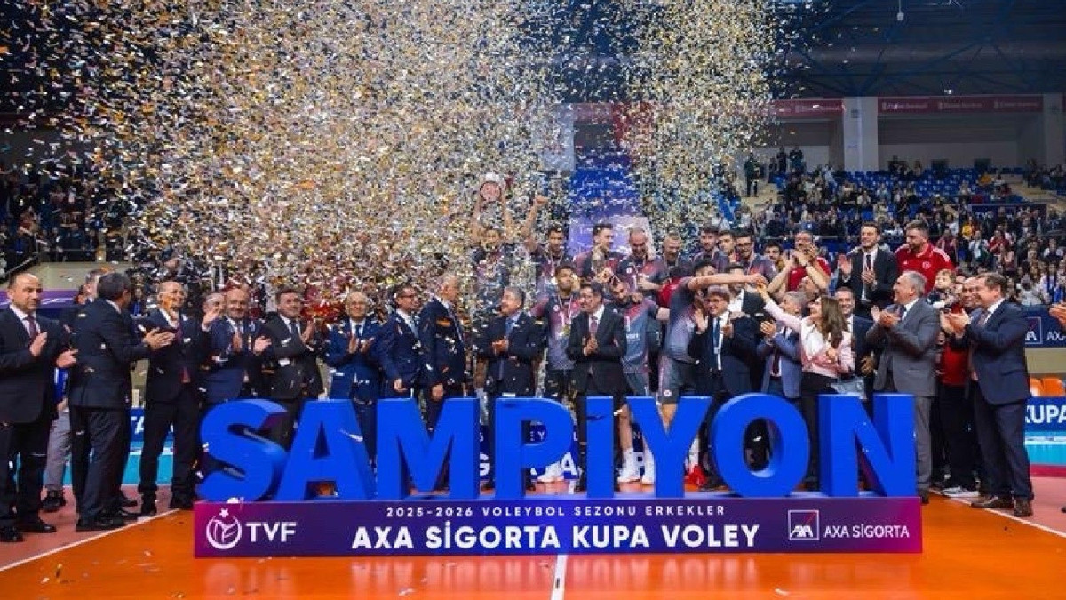 Ziraat Bankkart’tan tarihi zafer: 16 yıl sonra Kupa Voley şampiyonluğu