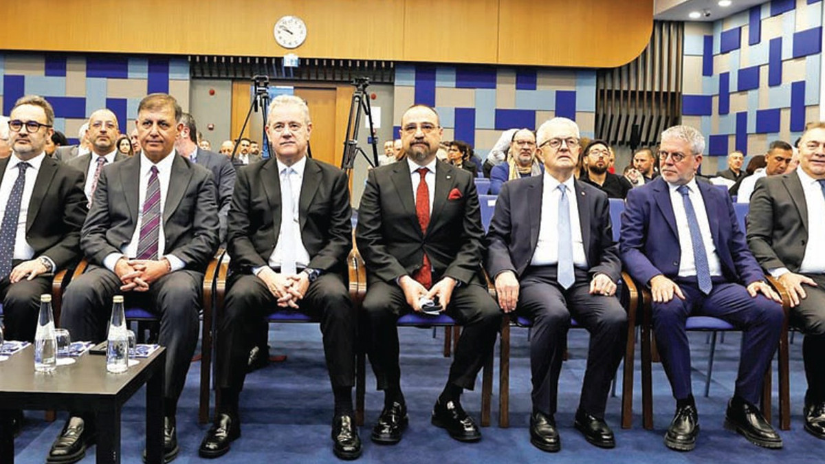 İzmir, sağlıkta küresel lig stratejisini belirledi