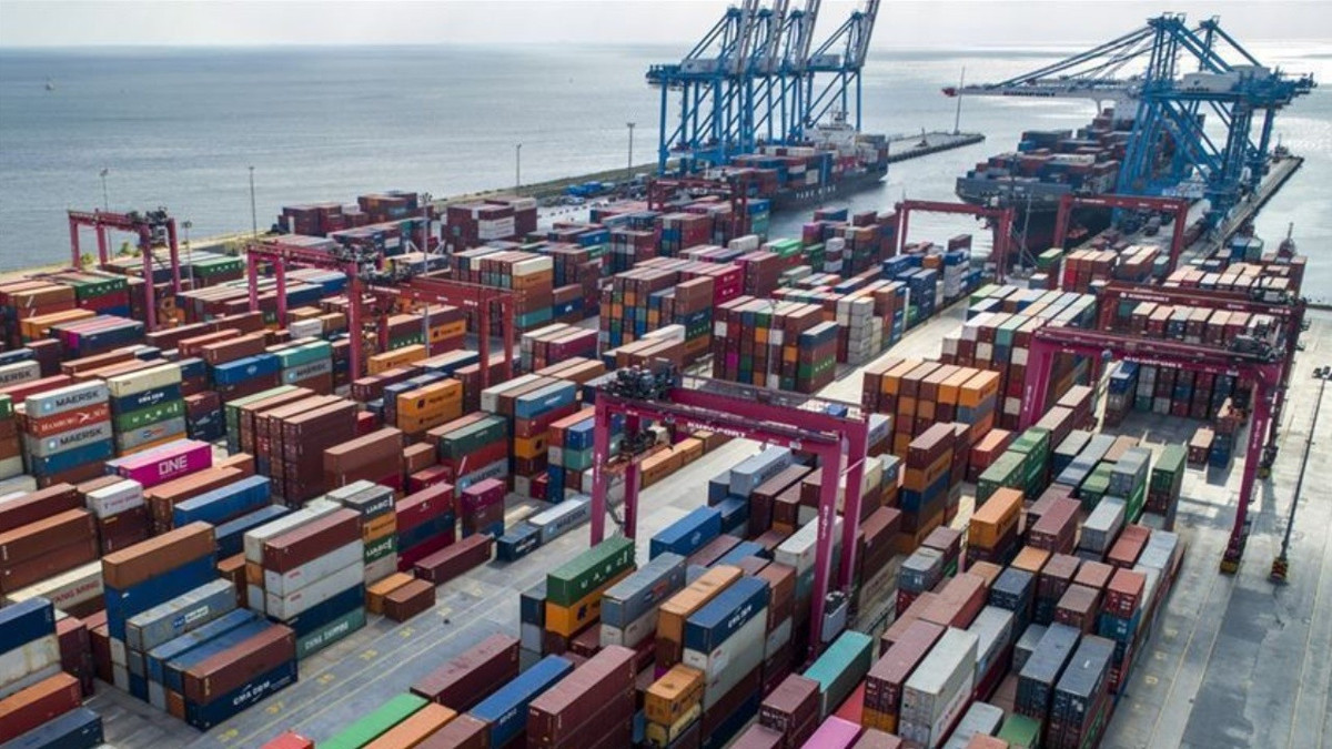 Hizmet ticaretinde dengeleri büyükler belirledi: İhracatta yüzde 62'lik pay