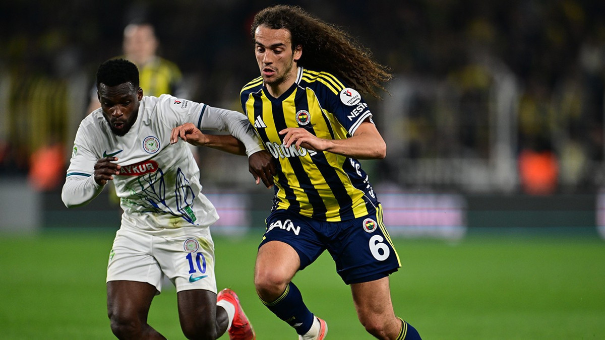 Fenerbahçe Çaykur Rizespor'la 2-2 berabere kaldı