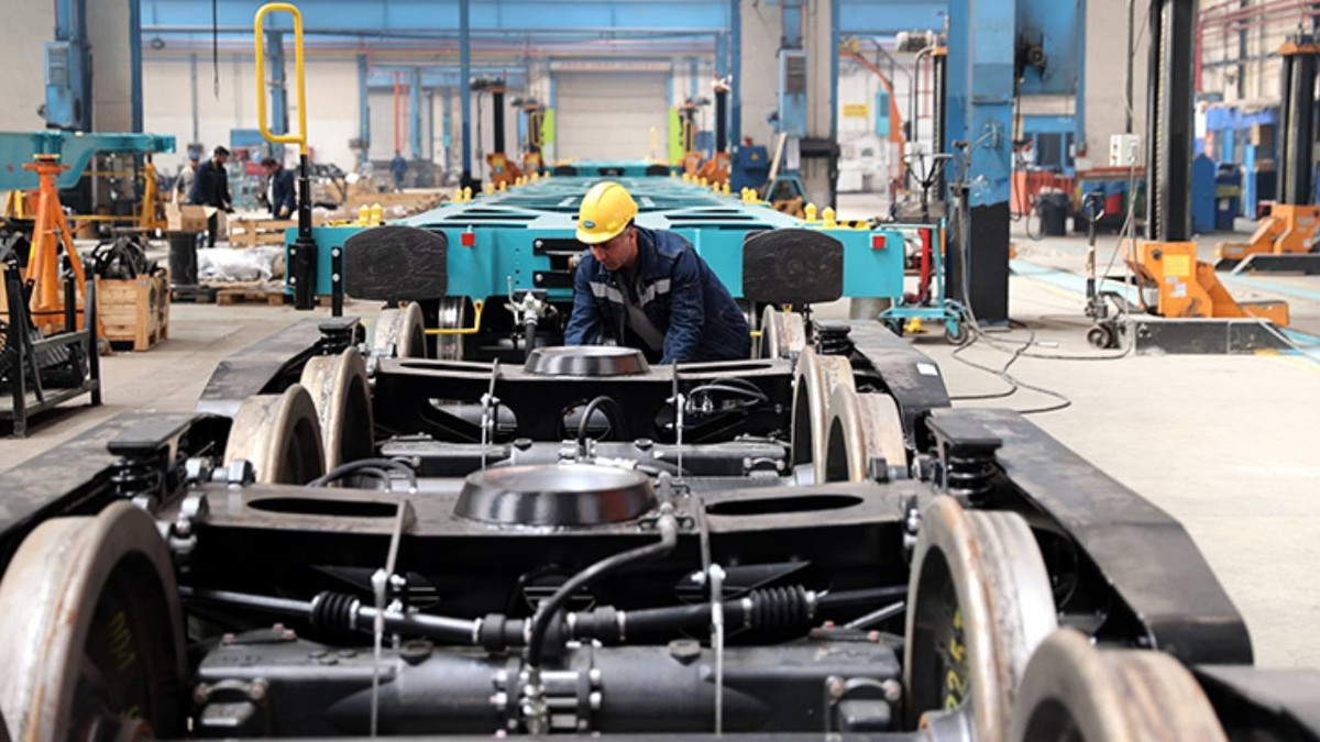 Deprem bölgesi yatırım üssüne dönüşüyor! İşte hedeflenen yatırımlar