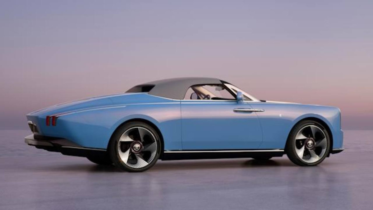 Rolls-Royce'tan 100 adetle sınırlı dudak uçuklatan elektrikli seri