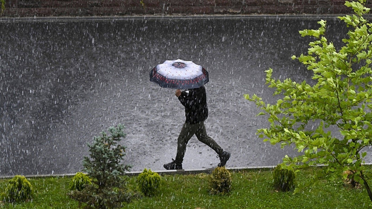 Çok sayıda il için kuvvetli sağanak uyarısı: Yurt genelinde etkili olacak