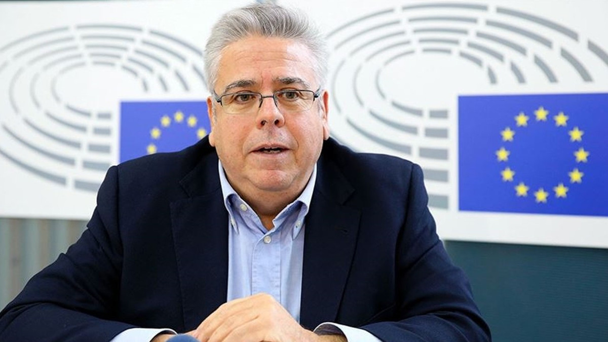 AP Türkiye Raportörü Amor'dan von der Leyen'e tepki