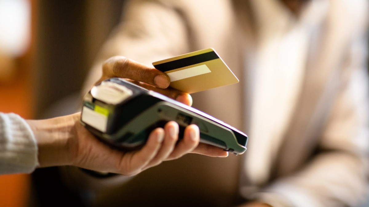 Kartlı harcamalar martta 2,6 trilyon TL'yi aştı