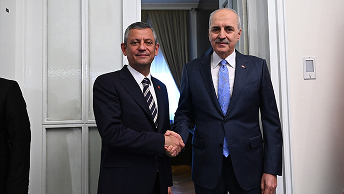 TBMM Başkanı Kurtulmuş, Özgür ÖZel'i kabul etti