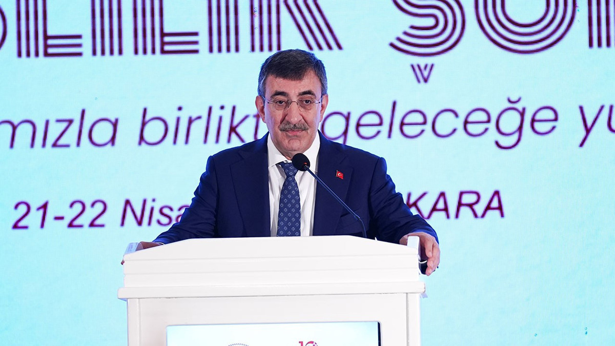 Cumhurbaşkanı Yardımcısı Yılmaz: Uzun Süreli Bakım Sigortası için çalışmalar sürüyor