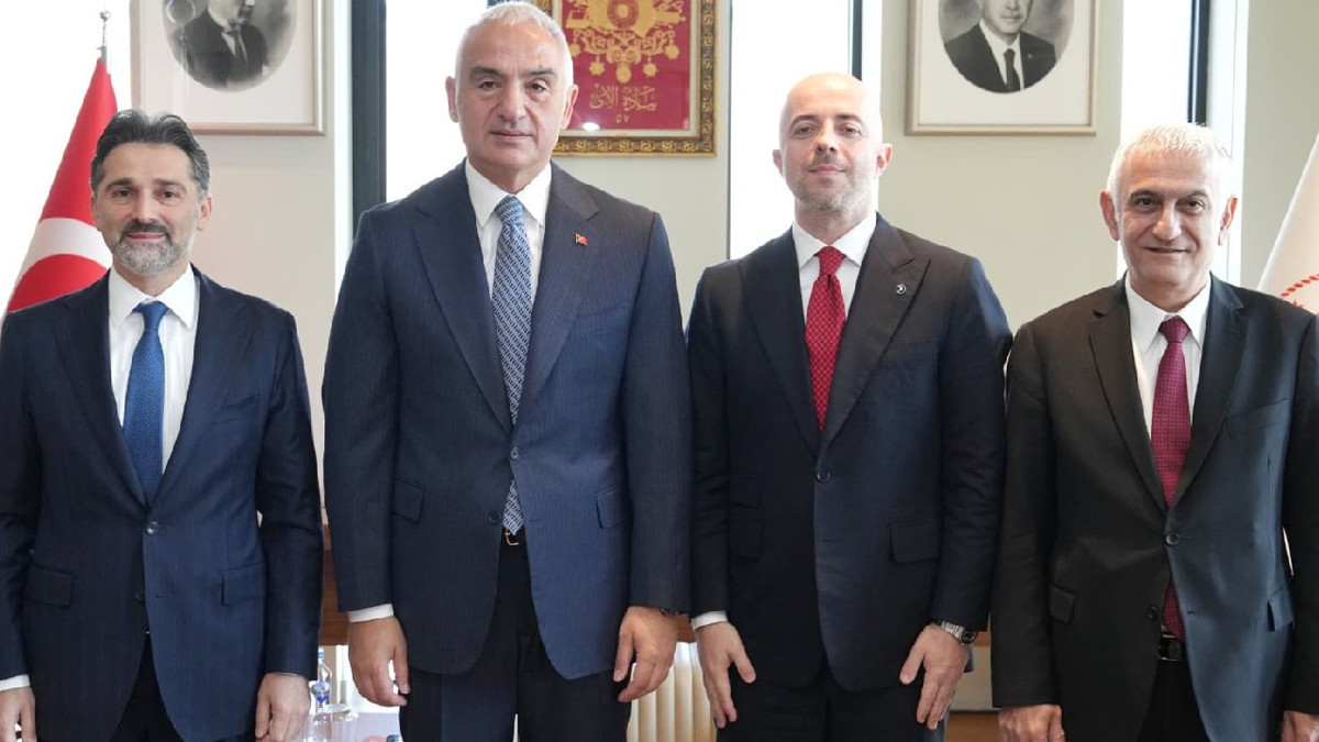 Turizmde yeni dönem başlıyor: Bakanlık ve THY’den …