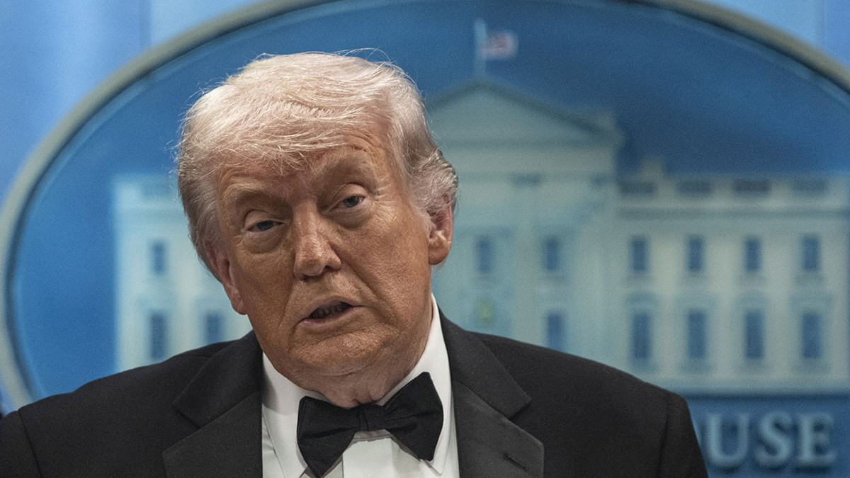 ABD Başkanı Donald Trump: "Ben tecavüzcü değilim, kimseye tecavüz etmedim, ben bir pedofili değilim"