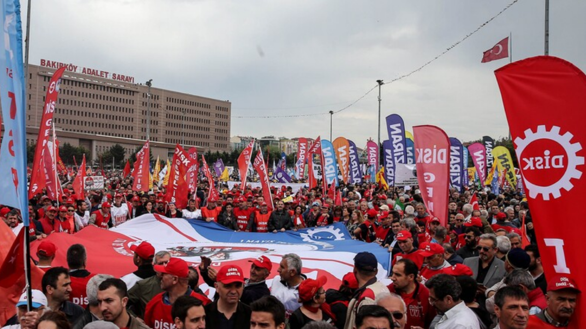 1 Mayıs okullar tatil mi? Cuma günü tatil mi?