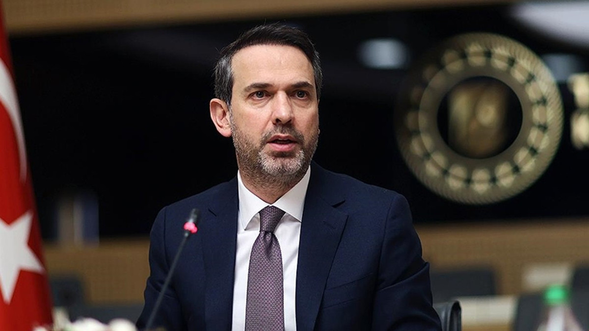 Bakan Bayraktar'dan OECD Forumu’nda yoğun diplomasi