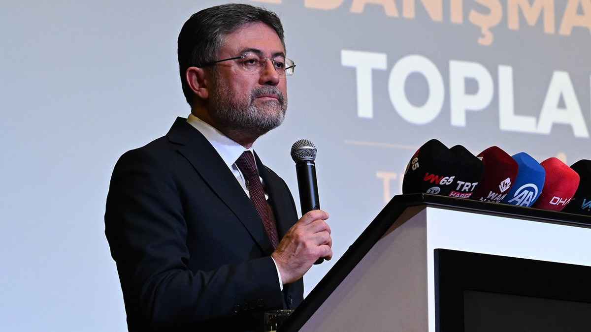 Bakan Yumaklı: Kendi kendine yeten bir ülkeyi oluşturmaya çalışıyoruz