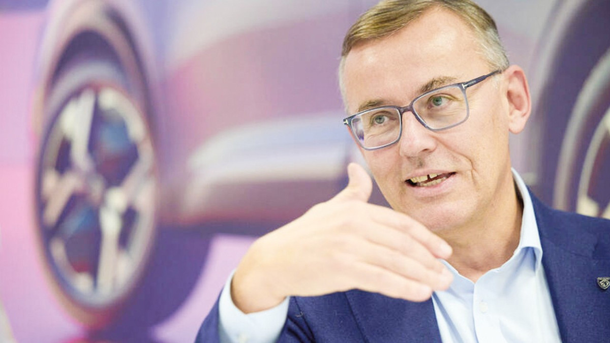 Peugeot Dünya CEO’su Favey: Türkiye’de hedef pazar payını kaybetmemek