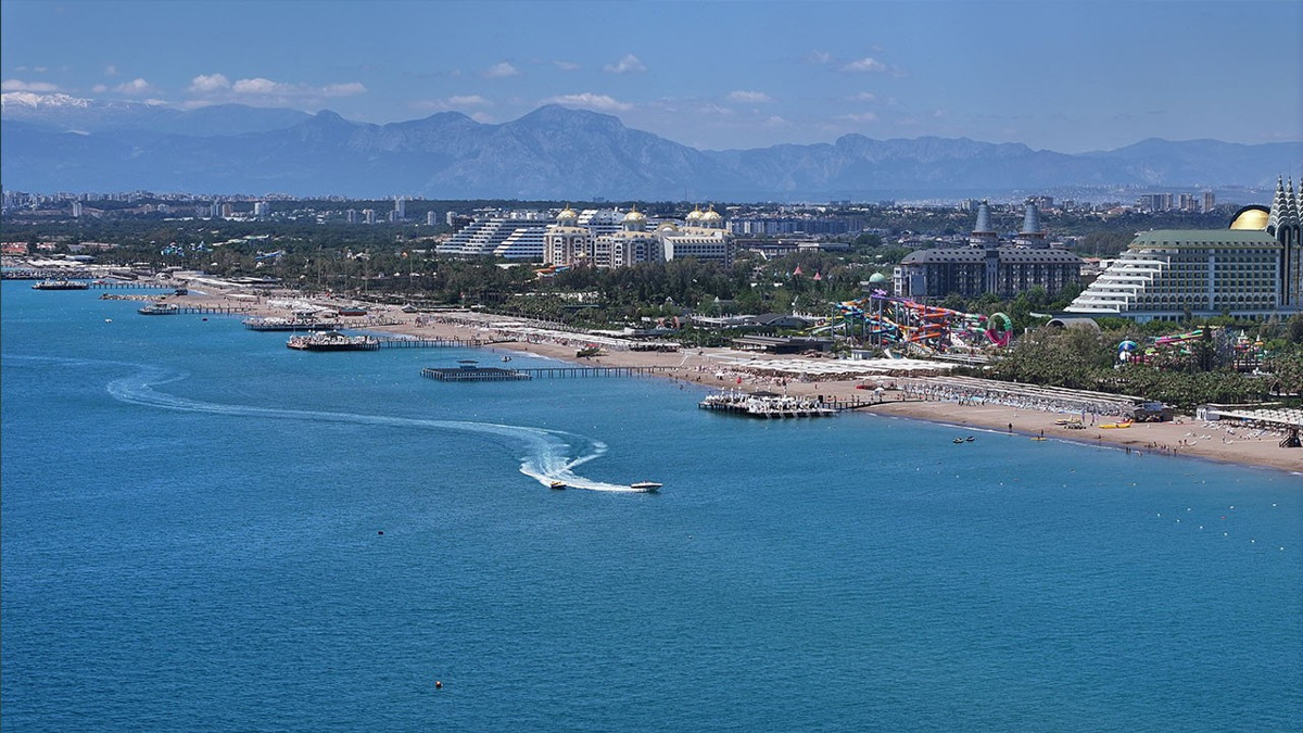 Turizmde bayram bereketi: 9 günlük tatil rezervasyonları artıracak