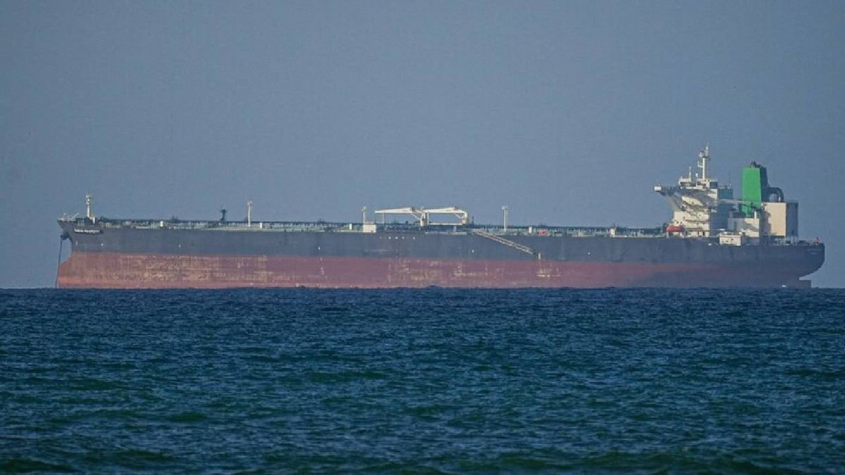 İran'dan yaptırımlara uyan ülkelere Hürmüz tehdidi: Sorun yaşarsınız