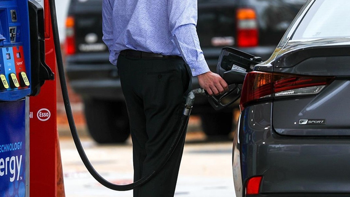 Trump’tan petrol fiyatları için vergi adımı sinyali