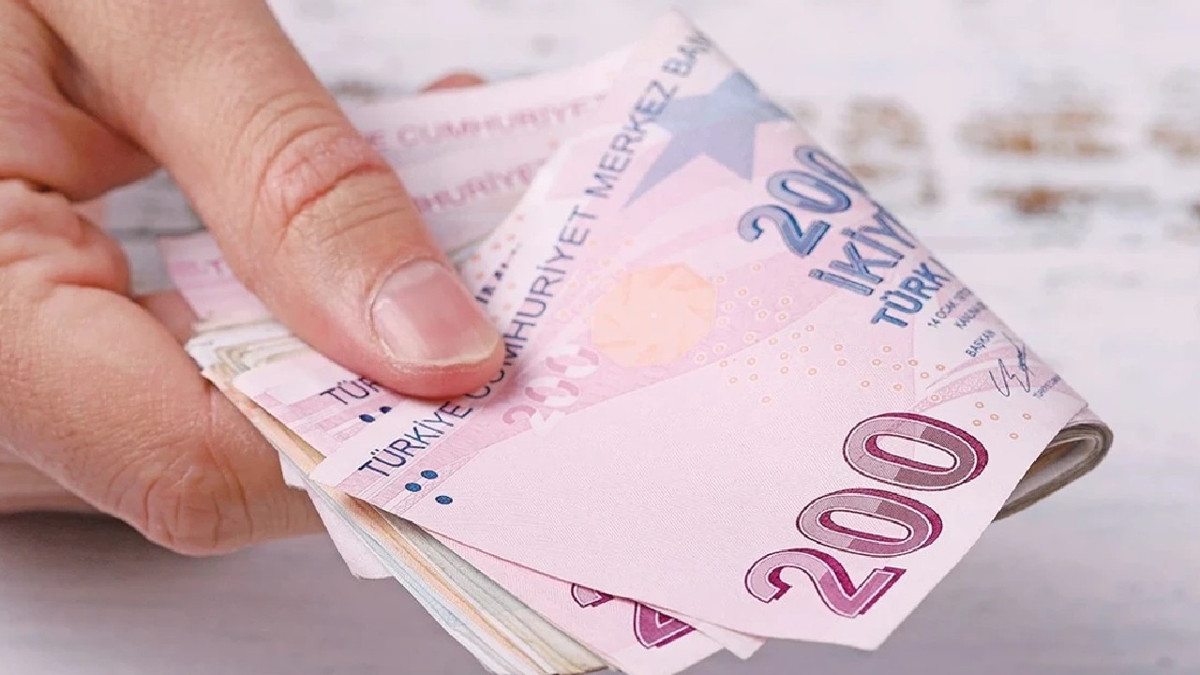 Asgari ücretle çalışana bayramda 5 bin 500 TL