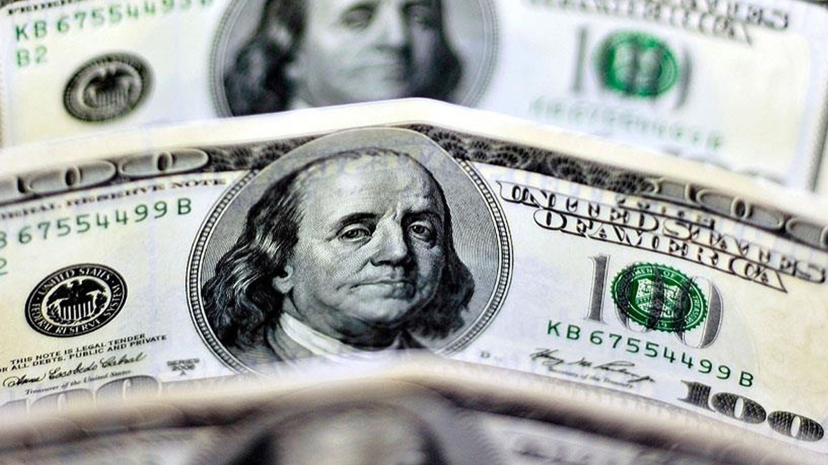 ABD bütçesi nisanda 215 milyar dolar fazla verdi