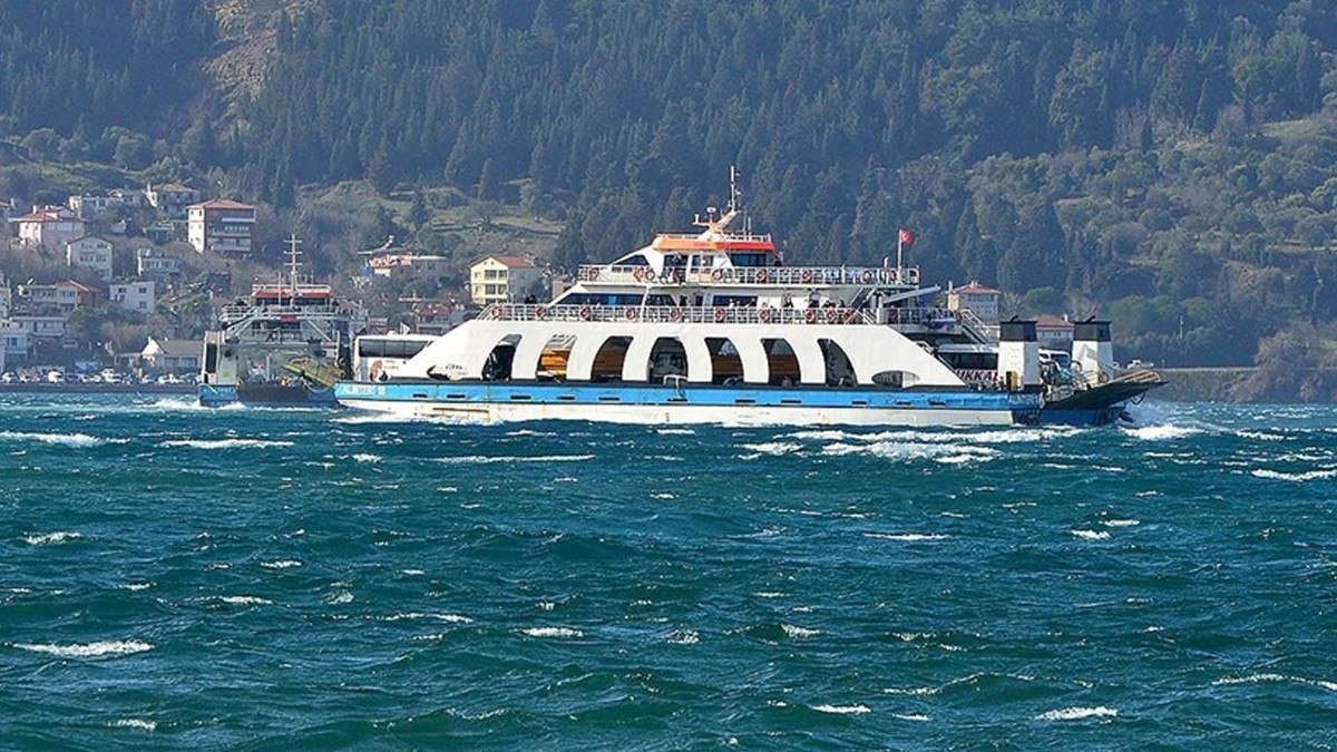 Gökçeada ve Bozcaada feribot hatlarında bayram düzenlemesi