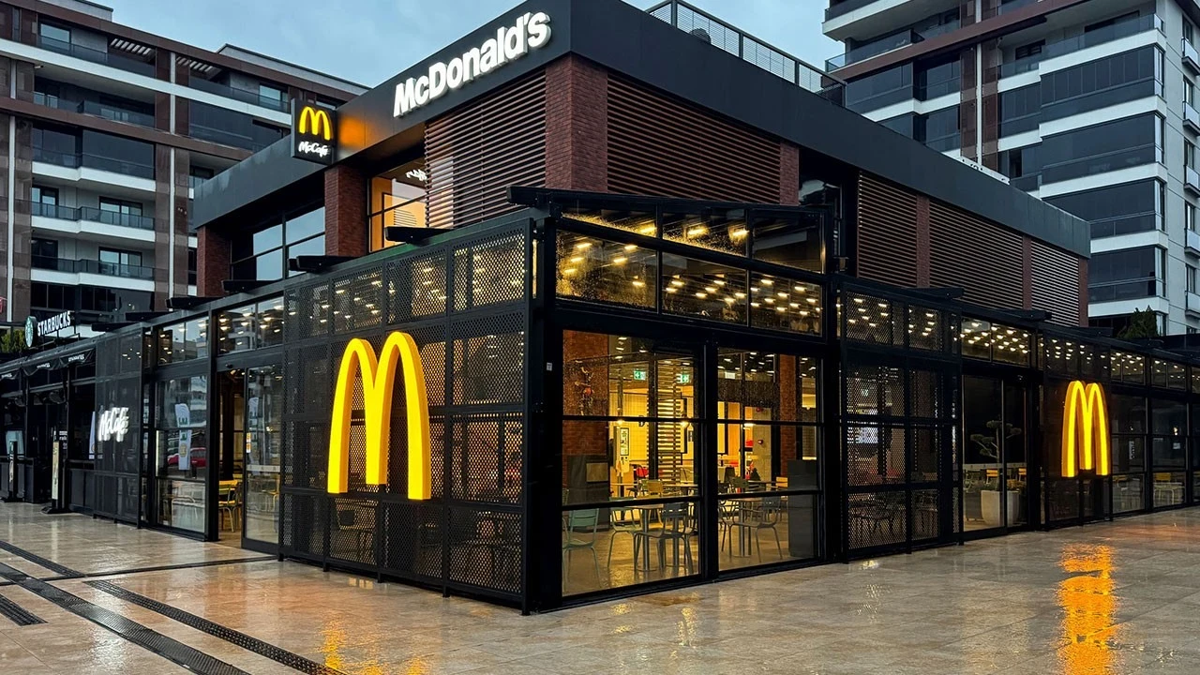 McDonald’s'tan müşterileri kızdıran karar: Artık parayla satılacak