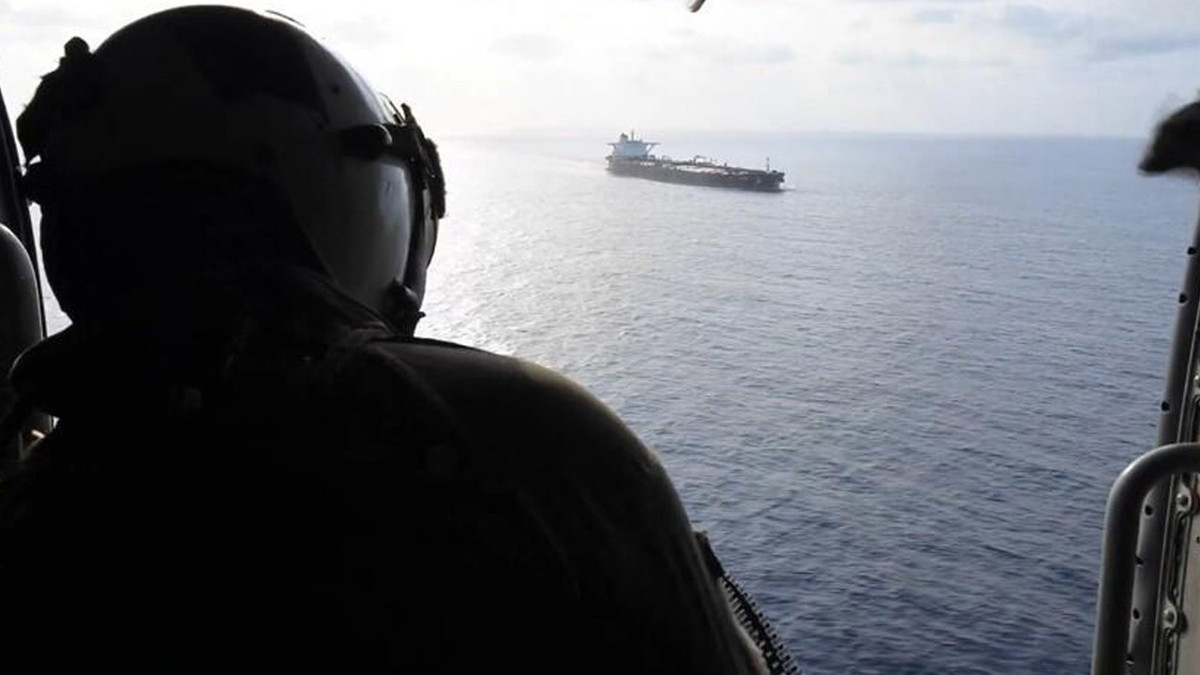 CENTCOM: 89 geminin rotası değiştirildi