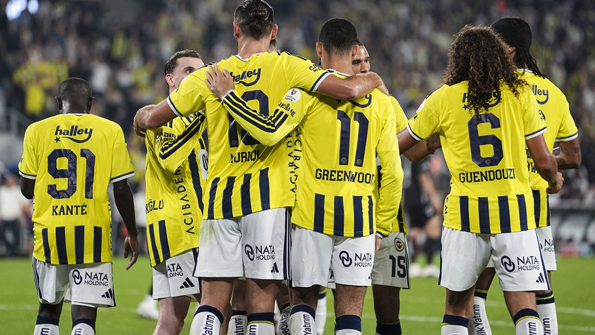 Fenerbahçe'nin Lyon maçı kamp kadrosu belli oldu: …