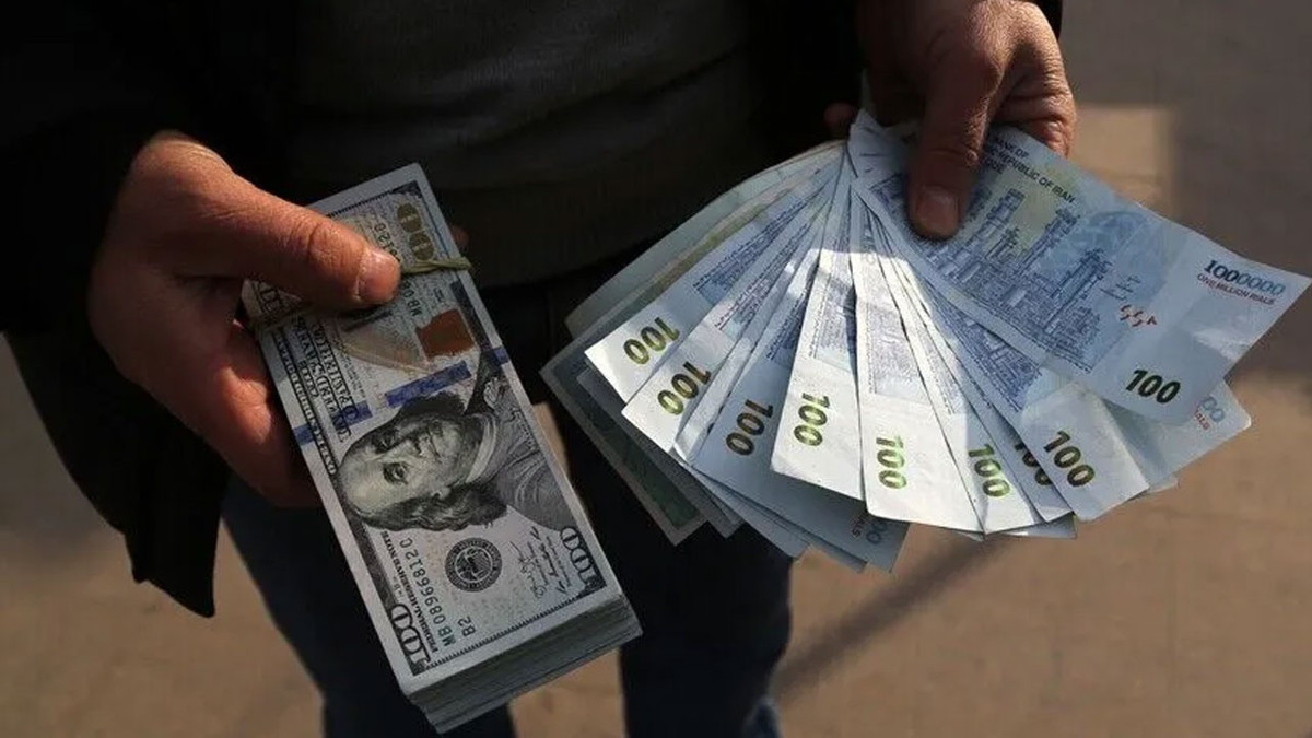 İran Merkez Bankasıândan dövize 500 milyon dolarlık müdahale