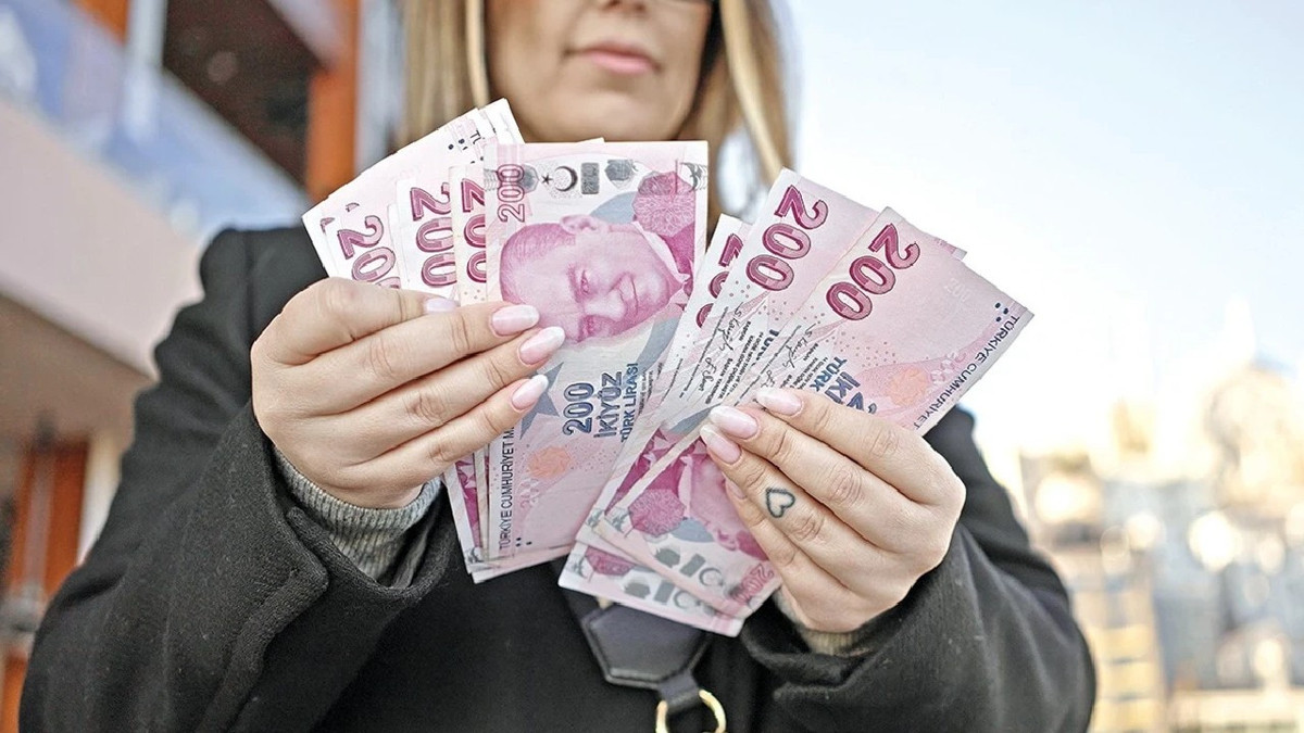 Memur ve emeklinin 2027 Ocak zammı için 4 ayrı hesap: MaaÅlar ne kadar olacak?