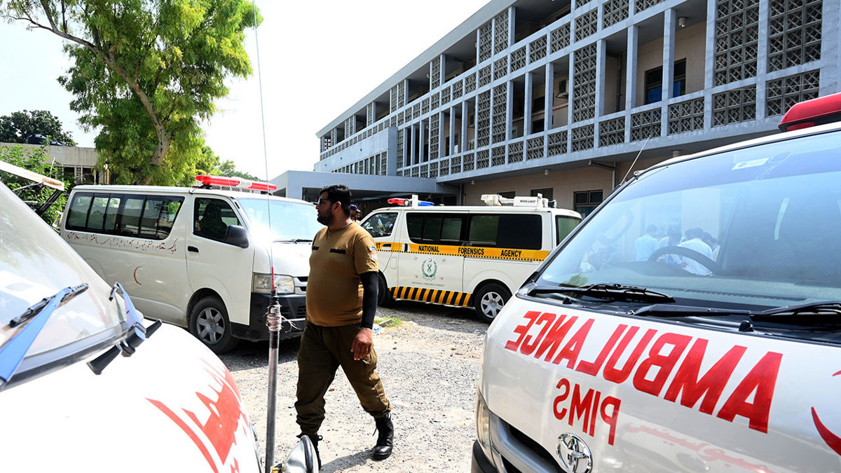 Pakistanâda hastane yangını: 15 bebek yaÅamını yitirdi