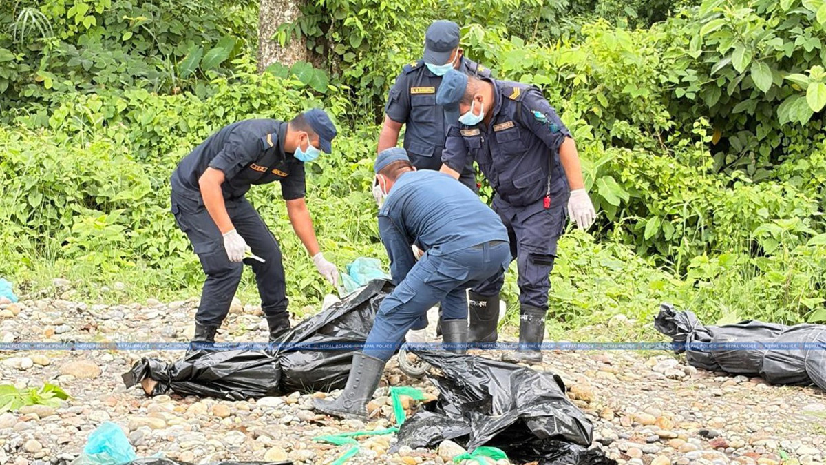 Nepalâdeki sel felaketinde can kaybı 676âya yükseldi