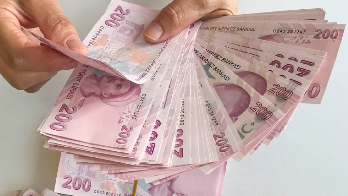 İstihdamını koruyan iÅletmelere çalıÅan baÅına 3 bin 500 TL destek